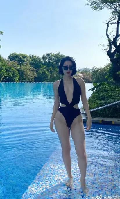 中石油某董事长小三微博小号劲爆照片曝光深扒下还有励志故事